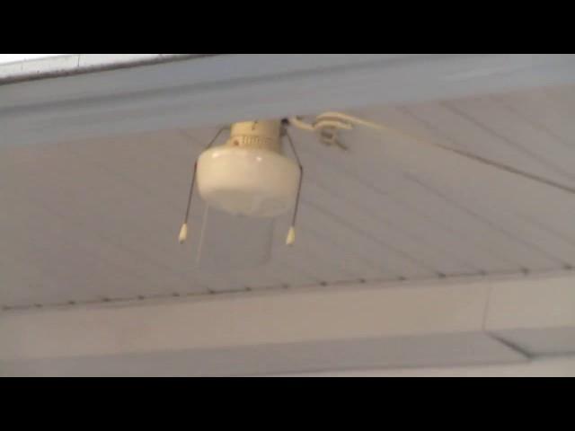 Harbor Breeze Armitage ceiling fan at some face painting shop at Hershey Park