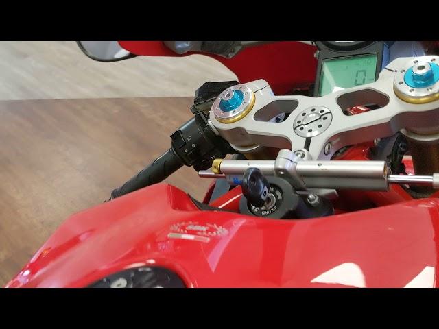 2005 Ducati 999s - PrestigeMotorcycle.com