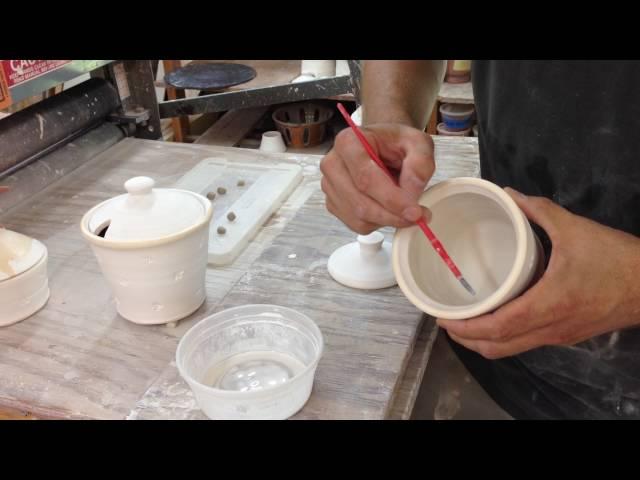 Preparing Lidded Pots for the Soda Firing