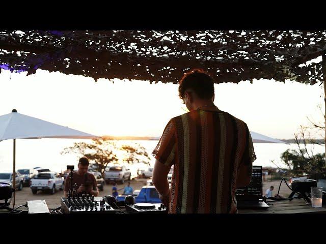 ValenT | Dj Set live at YAÉ on Rincón Santa María, Corrientes, Argentina [Progressive & Bass House]