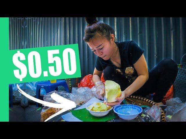 FIVE Must-Eat Hanoi STREET FOODS! (Egg Coffee, Bun Rieu, Xoi Xeo)