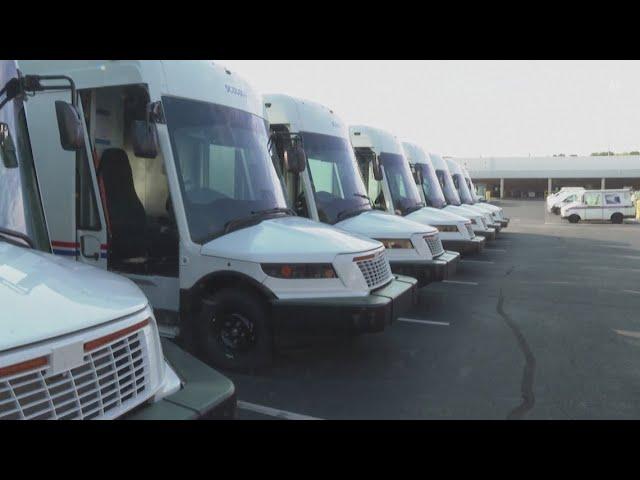 US Postal Service debuts first delivery fleet with new design