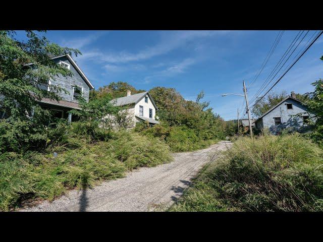 Exploring an Abandoned 1850's Mining Neighborhood - Families kicked out of homes