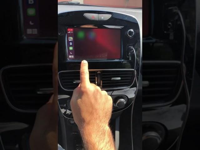 Apple CarPlay on Reanul Clio Estate 2021. Easy to conect IPhone to the car MediaNav