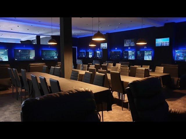 Gamers Lounge - The Ultimate Gaming Arena