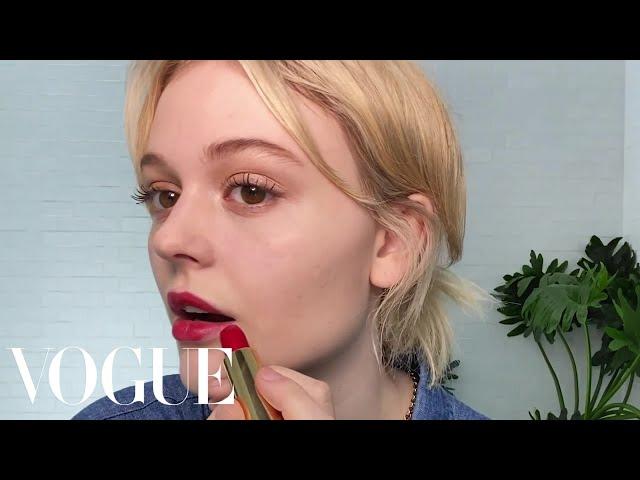 Gossip Girl's Emily Alyn Lind's 7-Step Guide to a Perfect Red Lip | Beauty Secrets | Vogue