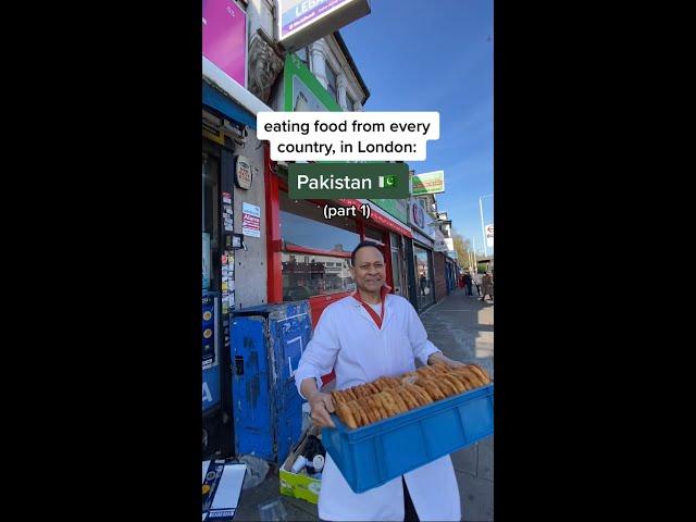 Trying PAKISTANI Food in London 