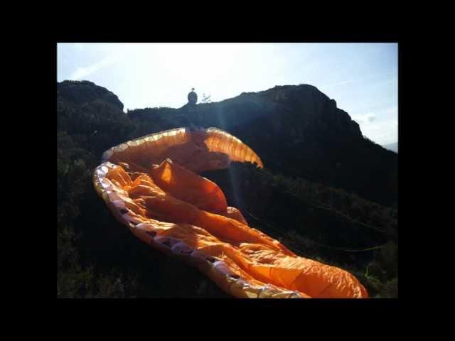 Paragliding the Devils bit Co. Tipperary Ireland