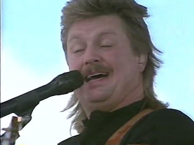 Joe Diffie Live @ We Fest, 1997?