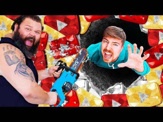 1000 YouTubers vs Worlds Strongest Man!