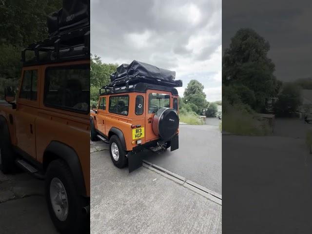 Upgrading our DEFENDER 90 with the new LOW PROFILE OPEN BAR ROOF RACK! #explore #defender90 #landy