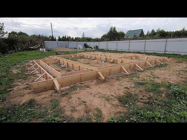 Foundation formwork / Собираем опалубку для фундамента