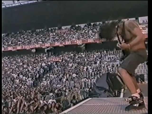 Suicidal Tendencies -You Can't Bring Me Down (Live In Madrid 1993)