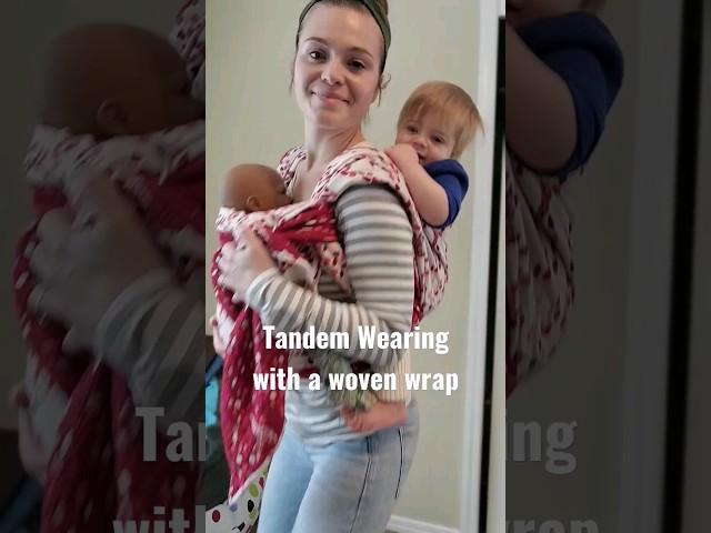 Tandem Babywearing | Using a Woven Wrap #babywearing #wovenwrap #momlife #twins