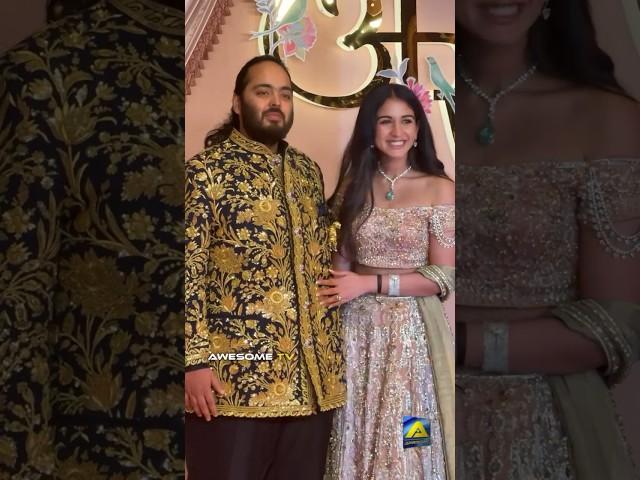 Mukesh Ambani's younger son Anant Ambani and Radhika Merchant clicked on their Sangeet Ceremony