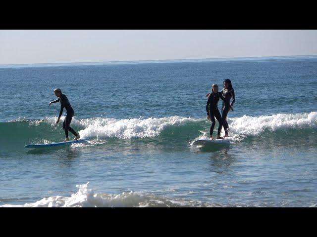 Tandem Surfing