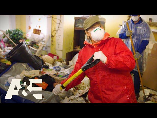 Hoarders: Most Viewed Moments of 2019 #TBT | A&E