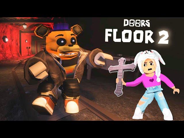 ЧТО ??? БАБУШКА И МЕДВЕДЬ В ИГРЕ ДВЕРИ  roblox doors floor 2