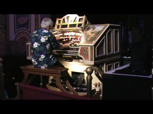 Grim Grinning Ghost on the Mighty WurliTzer Theater Organ