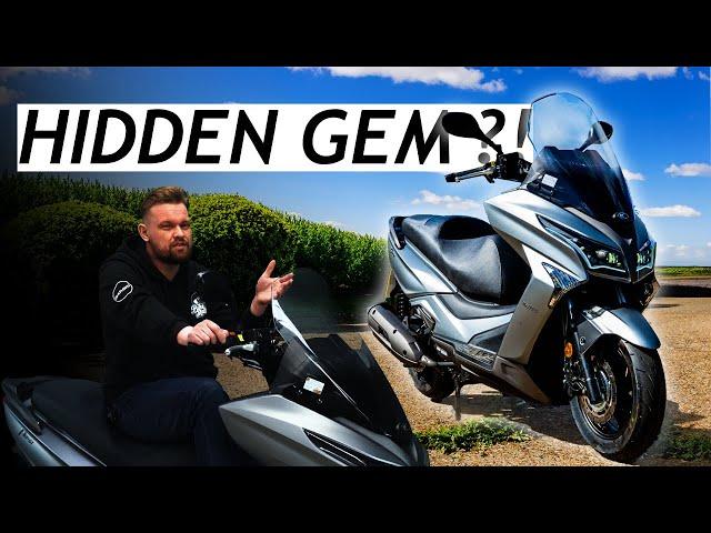 Hidden Gem of a 125cc maxi scooter? | 2024 Kymco X-Town 125 Review