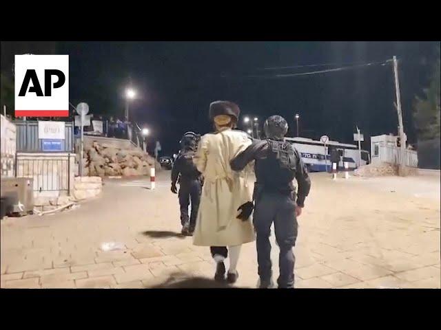 Israeli police and ultra-Orthodox Jews clash before Lag BaOmer festivities