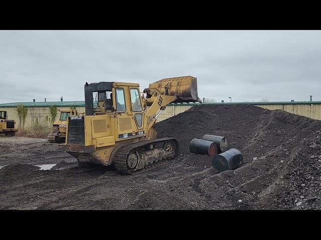 CAT 953B Crawler Loader