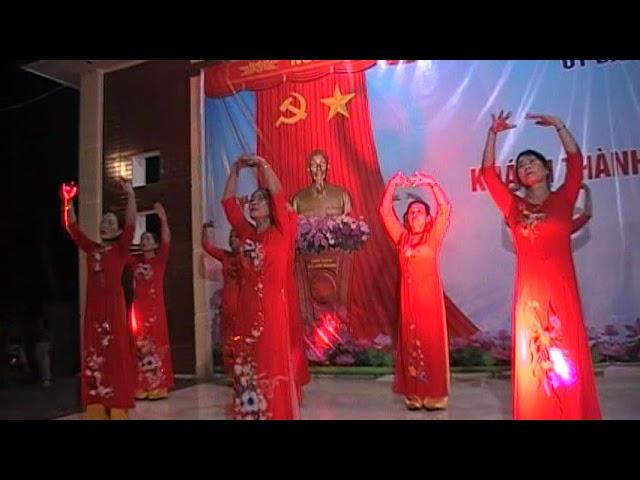 Hát múa làn điệu chèo: Chúc thọ Song Thân-Đội dưỡng sinh làng Đậu Yên