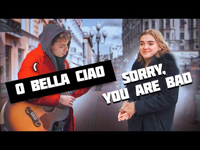 PROFESSIONAL GUITARIST PRETENDS TO BE A BEGINNER WITH STREET MUSICIANS | PRANK