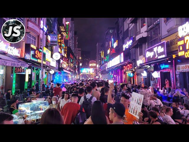 Saigon's Crazy Nightlife on Bui Vien Walking Street (Ho Chi Minh City)