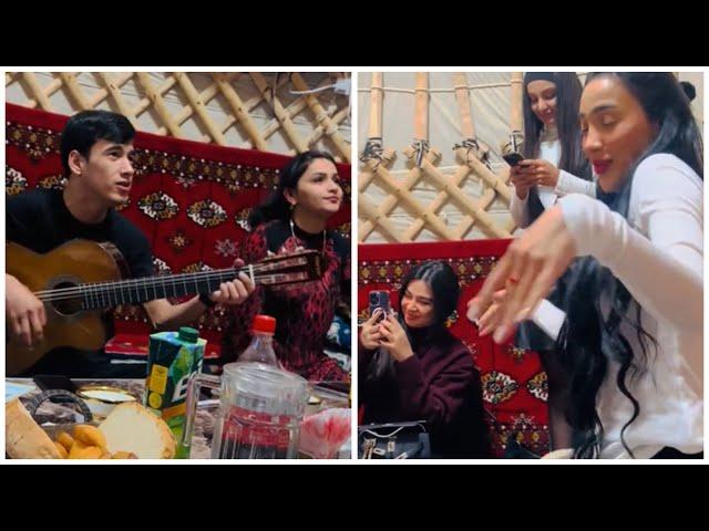 Palwan Halmyradow  - gulnara cover turkmen gara oyde gitara aydym #kesvet #keşfet