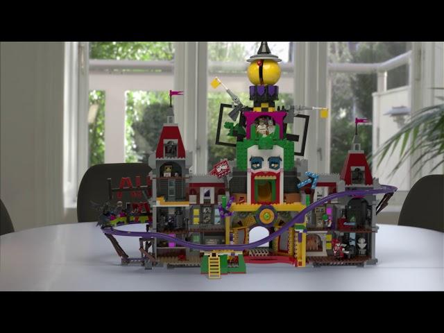 The Joker Manor - LEGO Batman Movie - 70922 Product Feature