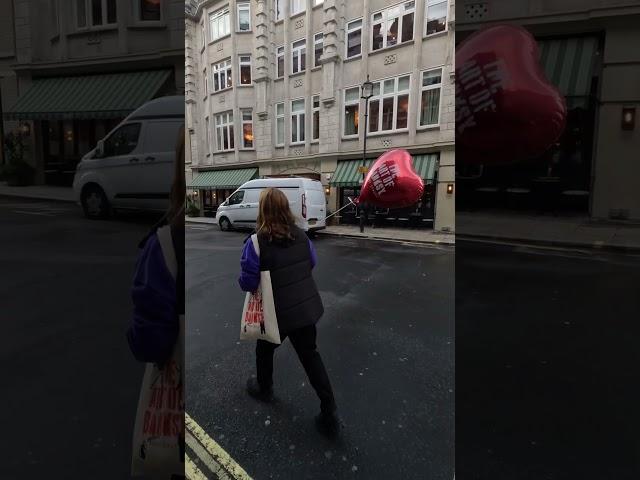 The girl & the balloon  #banksy #shorts #comedy @chichainlondon @banksyny6278 @banksyfilm