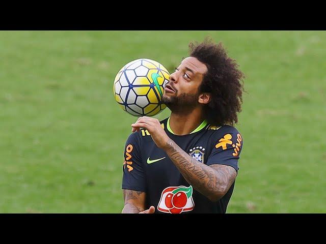 Marcelo ● Skills, Tricks, Goals, Freestyle in Training