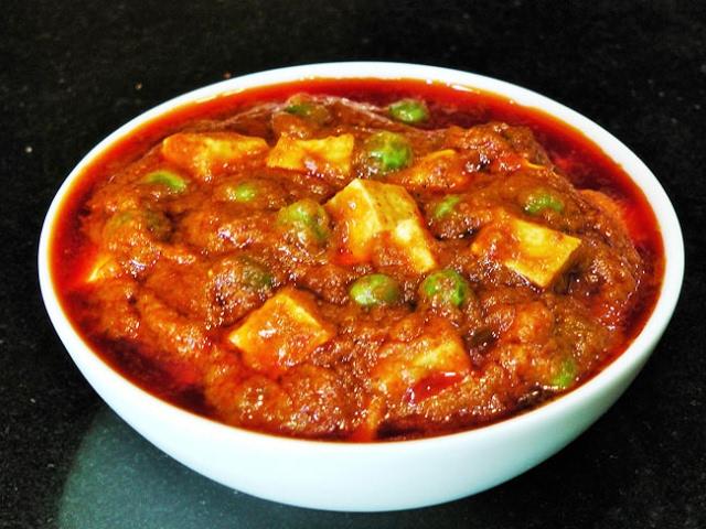 मटार पनीर | Restaurant Style Matar Paneer Recipe | madhurasreipe | हलवाई जैसी मटर पनीर घर पर बनायें