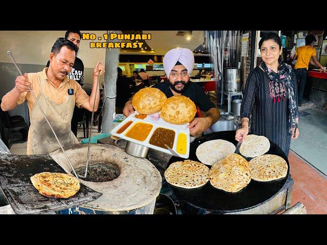 Best Breakfast In Punjab | Punjab Famous Street Food | Desi Ghee Street Food | Punjab Food Tour