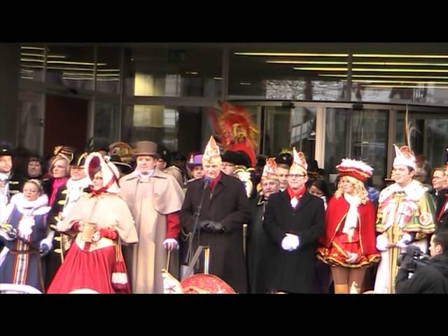 Foaset in Fulda 2013 - Generalmobilmachung der Fuldaer Garden - OB Gerhard Möller.mpg