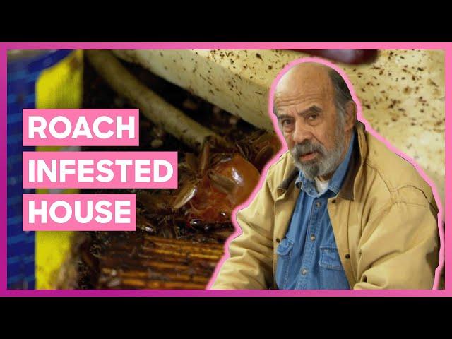 Cleaners Find A Nest of Roaches In Hoarder’s House | Hoarding: Buried Alive