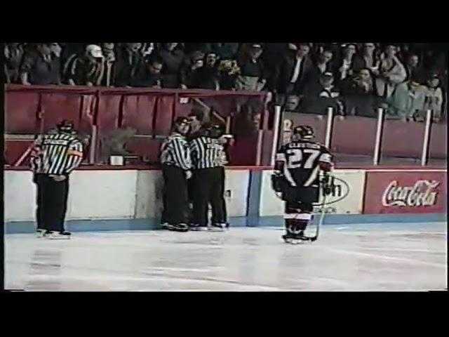 Bruno Charest vs Chad Richard round 2 angle 2 LHSPQ 10 11 02