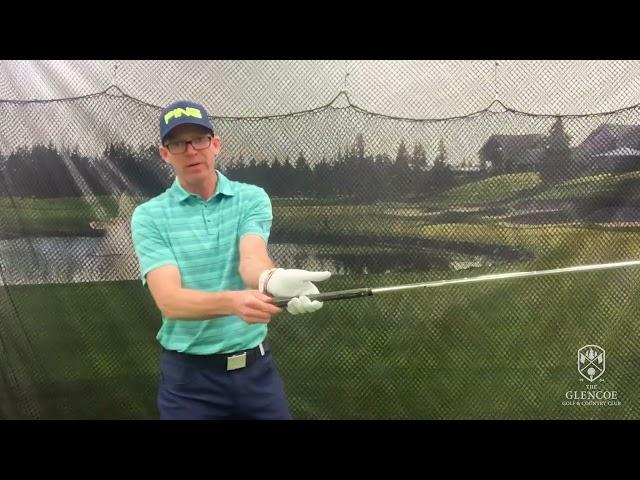 Pro Tip - How to position your hand on the club