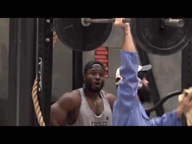 Best Anatoly One Hand Pranks At Gym