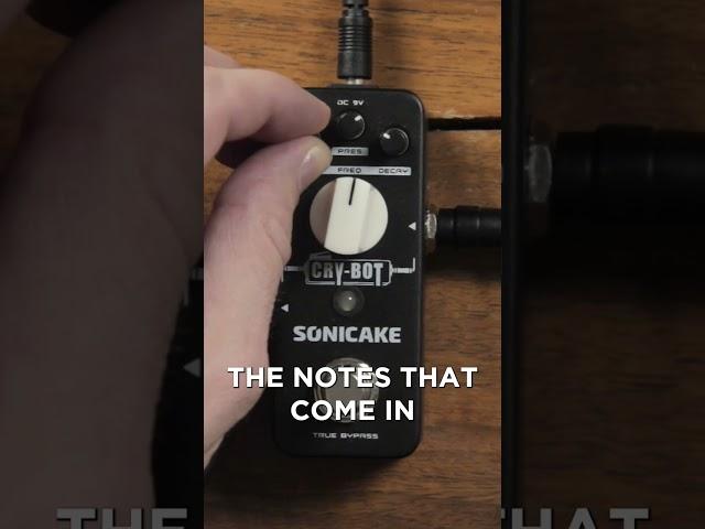 The Cry-bot pedal