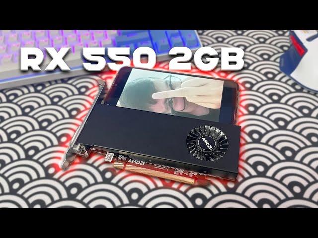 ВИДЕОКАРТА ЗА 3К РАЗМЕРОМ СО СМАРТФОН | Обзор и тесты RX 550 2gb