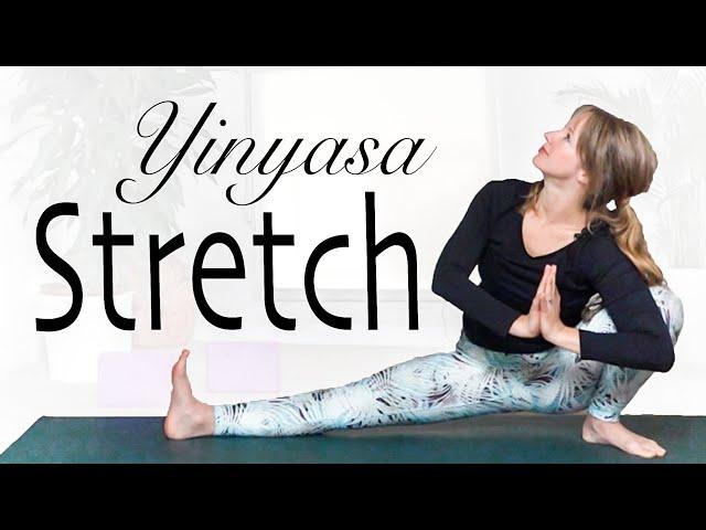 Intermediate Vinyasa Stretch - Minimal Cues Yoga for Hips, Hamstrings & Shoulders - YogaCandi