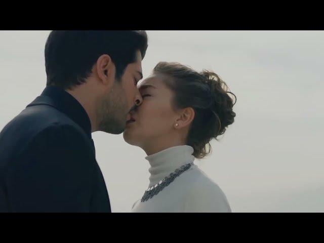 Burakozcivit  Kissing Video| Kurulus Osman Doubling