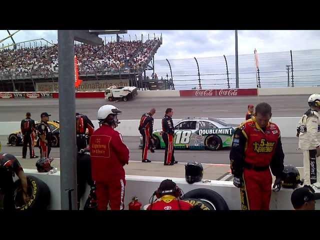 Down in the pits at Darlington for the start of the 2012 Southern 500