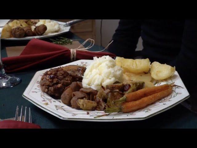 The ULTIMATE Vegan Christmas Dinner with Brett Cobley