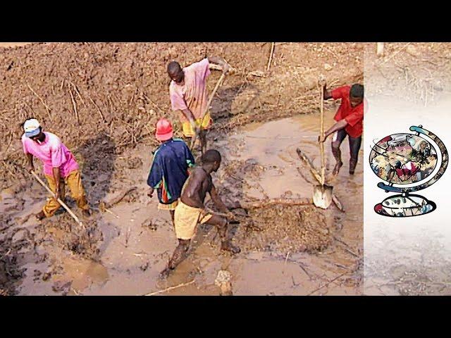 Illegal Diamond Trade Flourishes in Angola (1996)