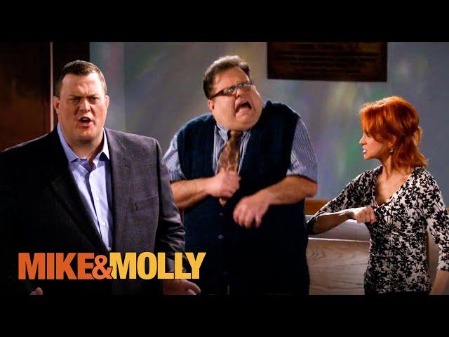 Mike and Molly's Wedding Rehearsal Gets Hostile | Mike & Molly