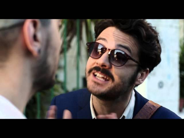 The Pills - Sempre Meglio Che Lavorare | Scena dal film: "Una vita con la sveglia alle 7:30"