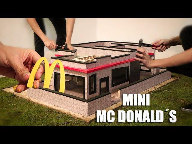 HOW TO MAKE  Mc Donald's mini DRIVE THRU--Cómo hacer un mc donald's